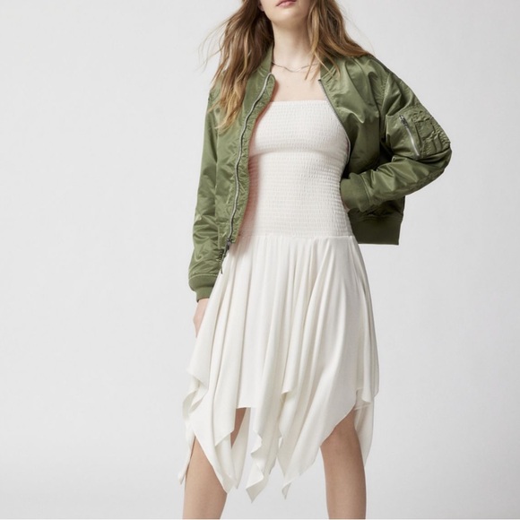 Ecote Off-white Fairycore Ruched Strapless Dresss - Picture 9 of 13